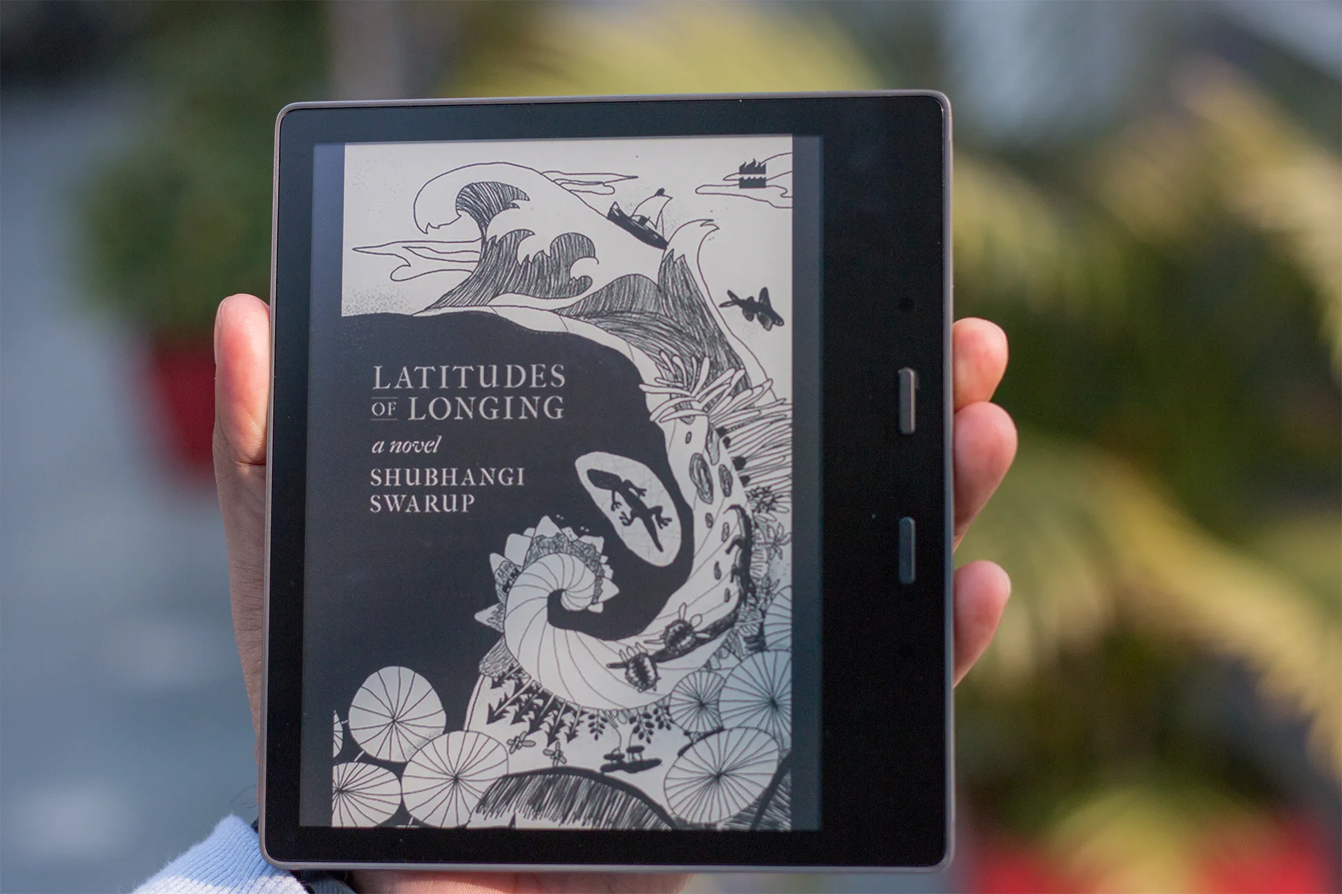 Kindle Oasis (10th gen) Review with Pros and Cons | Smartprix.com