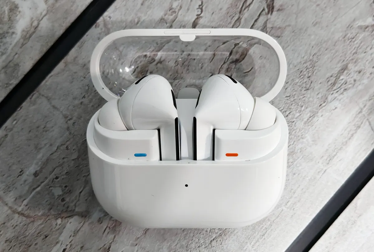 Samsung Galaxy Buds 3 Pro Review with Pros and Cons - Smartprix