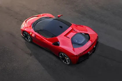 Ferrari SF90