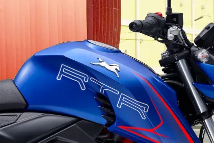 TVS Apache RTR 200 4V 2Ch R-Mode