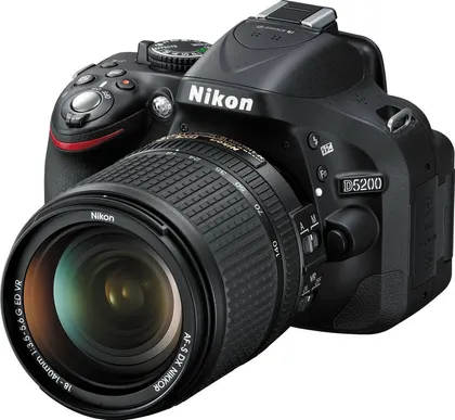 Nikon D5200 DSLR Camera (AF-S 18-140mm VR Kit lens) Price in India