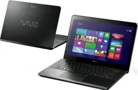 Sony F15212 laptop(Intel Core i3/2GB/500GB/Win 8)