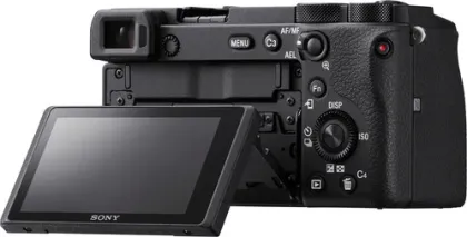 Sony a6600 Mirrorless 24MP Camera with E 18-135mm F/3.5-5.6 Zoom Lens