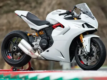 Ducati SuperSport 950