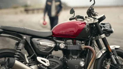 Triumph Speed Twin 1200