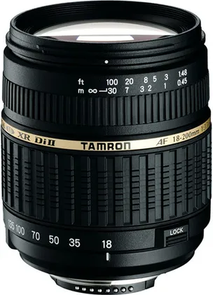 Nikon D5200 with Tamron 18-200mm Lens