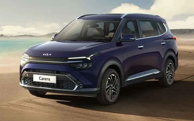 Kia Carens Price in India 2024, Full Specs & Review | Smartprix