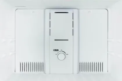 Midea MRT18S3ABB 18 Cu Ft Double Door Refrigerator