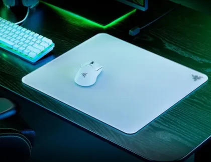Razer Monarch Butterfly Mouse Pad - image 2