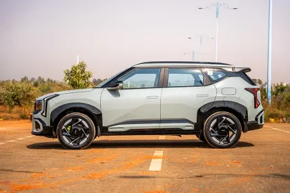 Kia Seltos X Line (O) Diesel AT