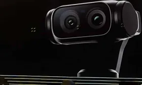 Insta360 Luna Vlogging Camera