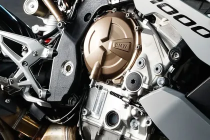 BMW M 1000 R