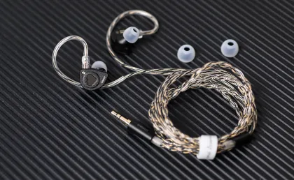 Linsoul SIMGOT EW300 HBB Wired Earphones