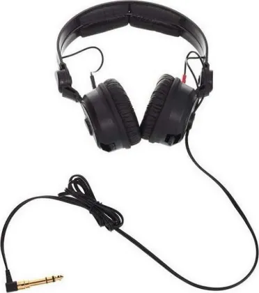 Superlux HD-562 Wired Headphones
