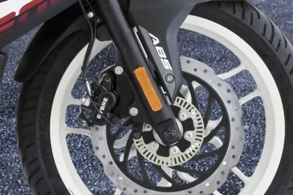 Bajaj Pulsar RS200