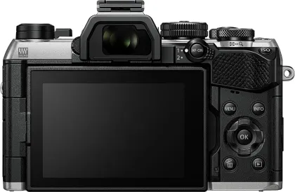 OM SYSTEM OM-5 Mark II Mirrorless Camera (with M.Zuiko Digital ED 12-45mm PRO Lens)