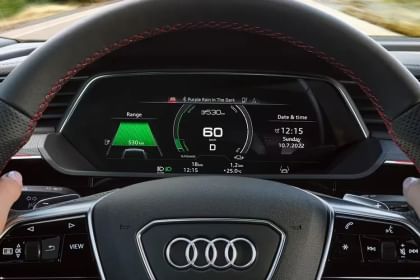 Audi Q8 e-tron 50