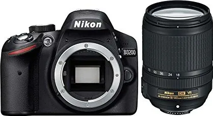 Nikon D3200 DSLR Camera (AF-S 18-140mm VR II Lens)