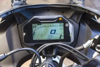 Yamaha R15 V4 M