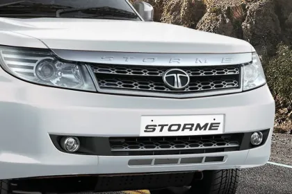 Tata Safari Smart