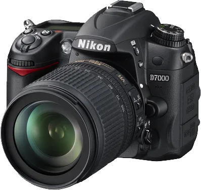 Nikon D7000 DSLR Camera (AF-S 18-105mm VR Kit Lens)