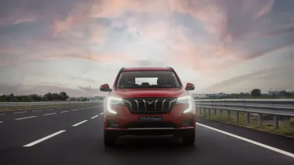 Mahindra XUV700 AX7 L Diesel AT AWD