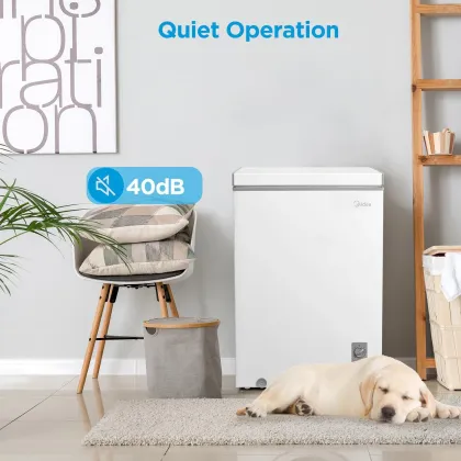 Midea MERC04C4BAWW 3.5 Cu Ft Single Door Chest Freezer
