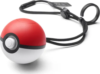 Nintendo Switch - Pokémon: Let's Go, Pikachu Bundle