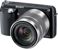 Sony Alpha NEX-3K with 18-55mm Lens