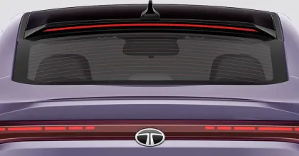 Tata Aeris Creative CNG