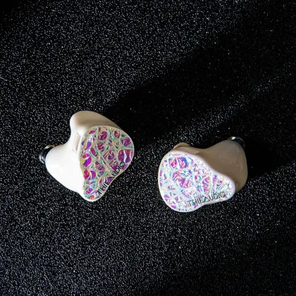 Linsoul THIEAUDIO Hype 4 Wired Earphones