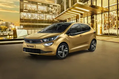 Tata Altroz XE