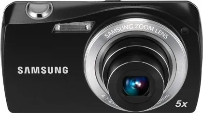 Samsung ST6500 Point and Shoot