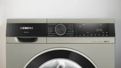 Siemens iQ700 WG64A2AXIN 11 kg Fully Automatic Front Load Washing Machine
