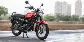 Kawasaki W175 Candy Persimmon Red