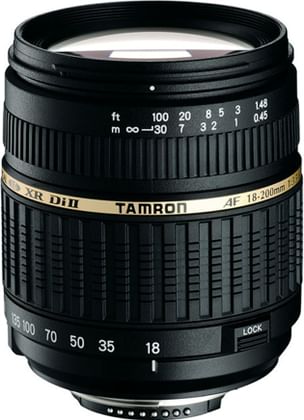 Nikon D5300 with Tamron 18-200mm Lens
