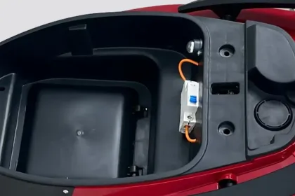 Komaki X One Lithium Ion-1.75 kWh