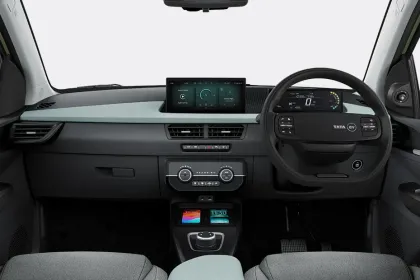 Tata Tiago EV Smart 19