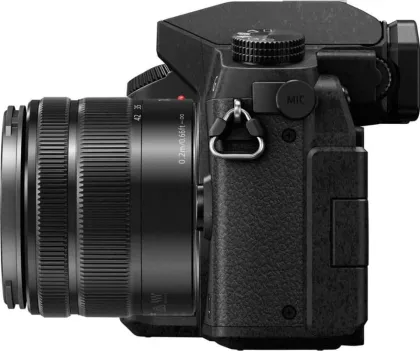 Panasonic LUMIX G7 16MP Mirrorless Camera with 14-42mm Lens