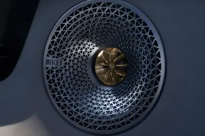 Lotus Eletre