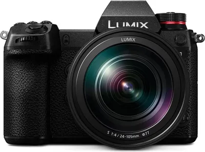 Panasonic Lumix DC-S1RMGA 47.3MP Mirrorless Camera with 24-105 mm Lens