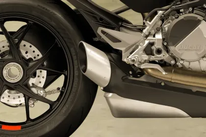 Ducati Streetfighter V2