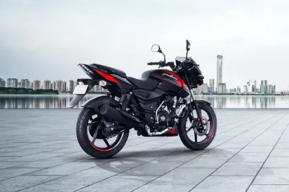 Bajaj Pulsar 125 Neon Single Seat