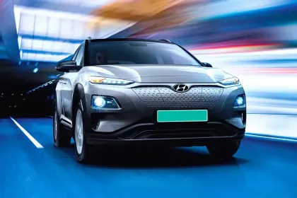 Hyundai Kona Price in India 2025, Full Specs & Review | Smartprix