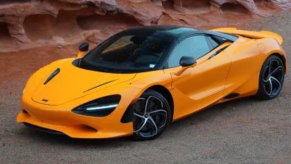 McLaren 750S Coupe