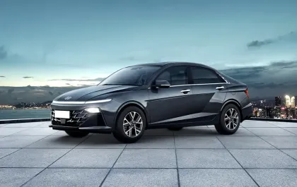 Hyundai Verna SX (O) Turbo DT