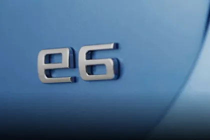BYD E6