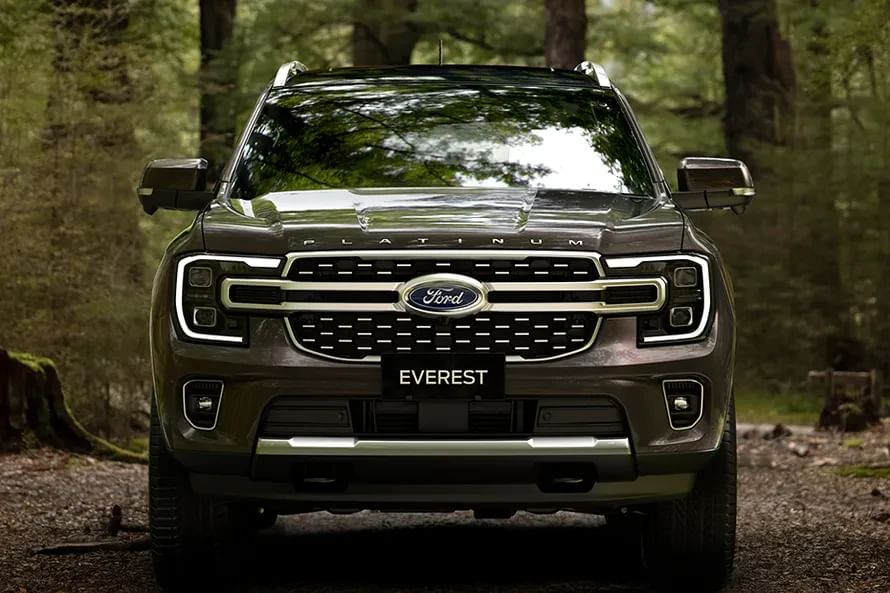 Ford Endeavour Price in India 2025, Full Specs & Review | Smartprix