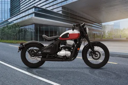 Jawa 42 Bobber Mystic Copper Alloy Wheel