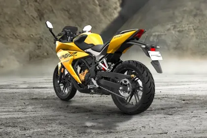 Hero Karizma XMR